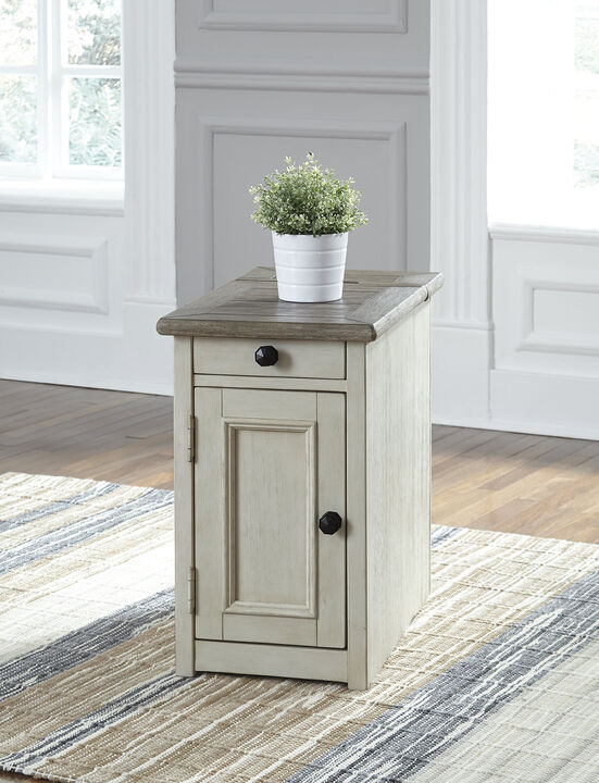 Bolanburg Chairside End Table with USB Ports and Outlets
