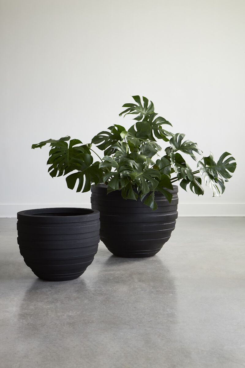 June Extra Small Planter in Black