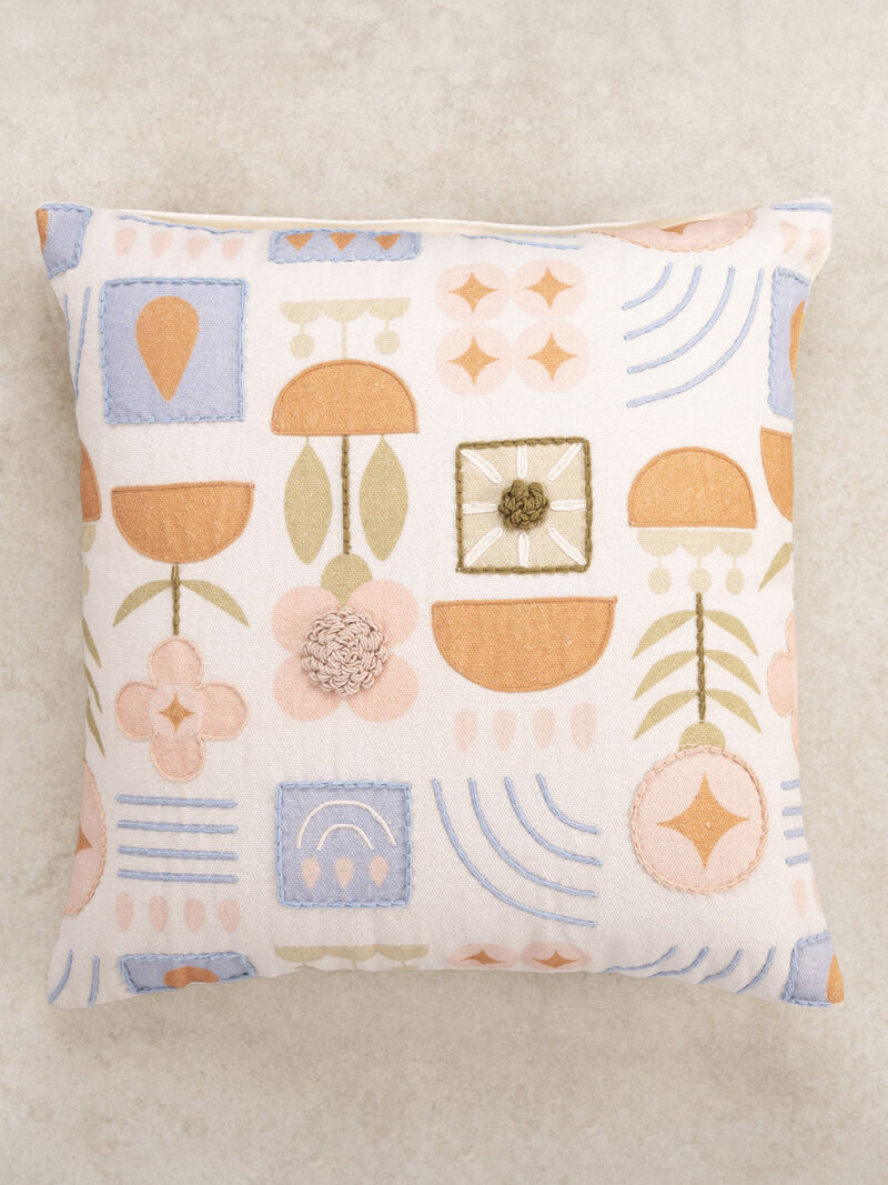 Junia Pillow