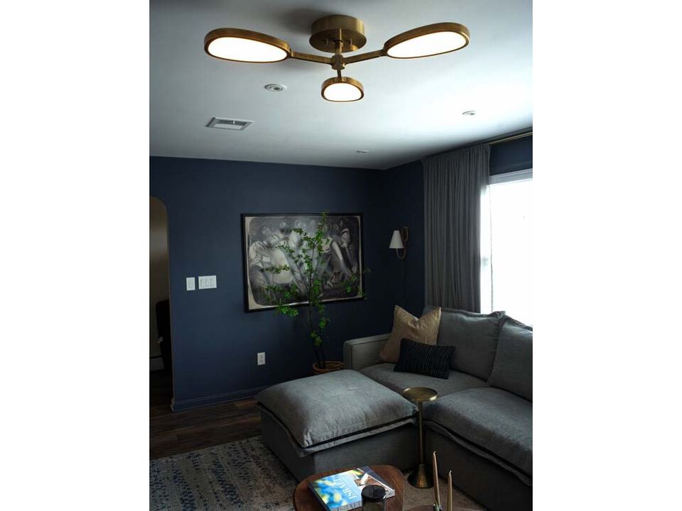 Deaver Plug-In Sconce