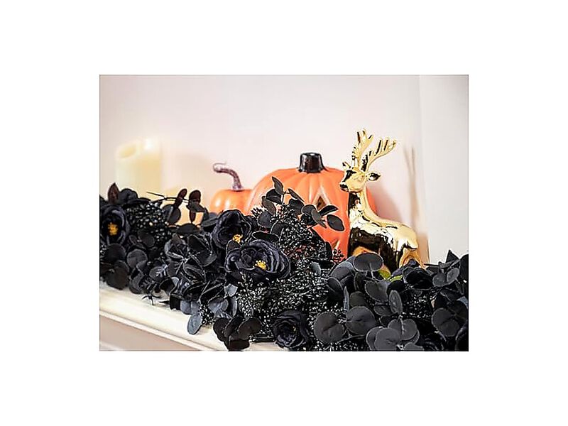 6 Ft Black Halloween Garland 10 Roses Berry Eucalyptus Artificial 10 Big Rose image number 3