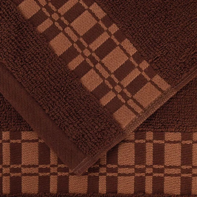 4-Piece Cotton Bath Towel Set with Geometric Border Design image number 2