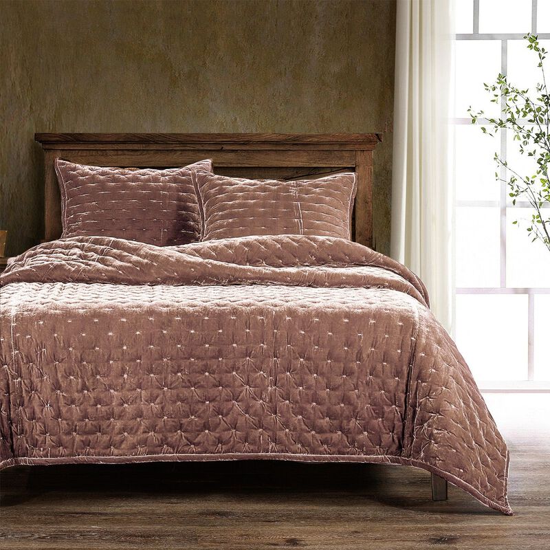 Stella Pintuck Rose Full/Queen Quilt Set image number 1