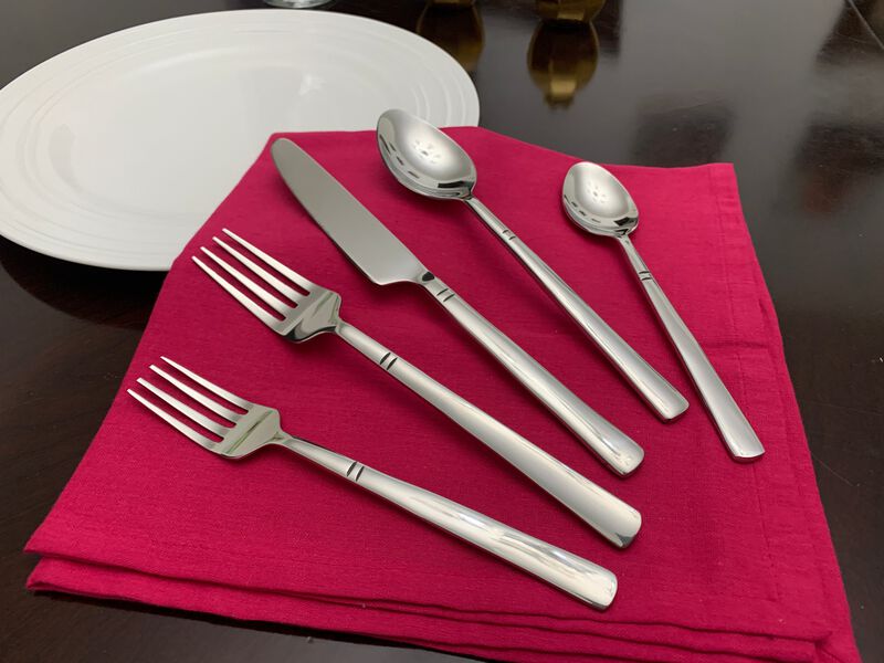 Modern Stainless Steel Flatware Set of 20 PC (Silver, Glossy)