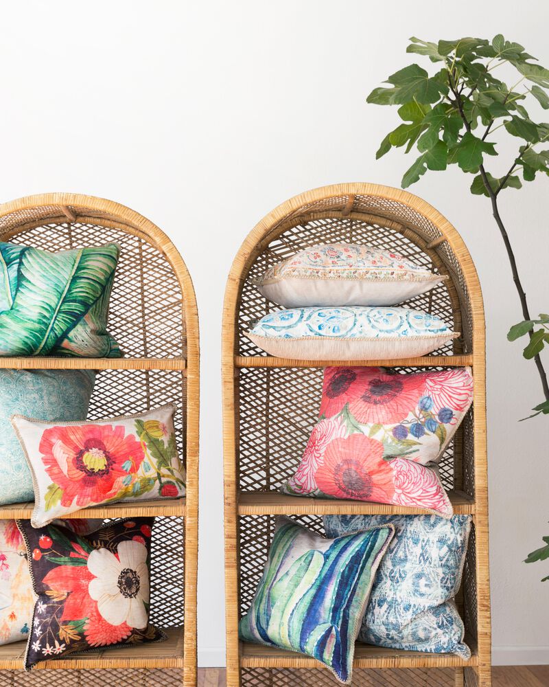 P0745 18"x18" Pillow