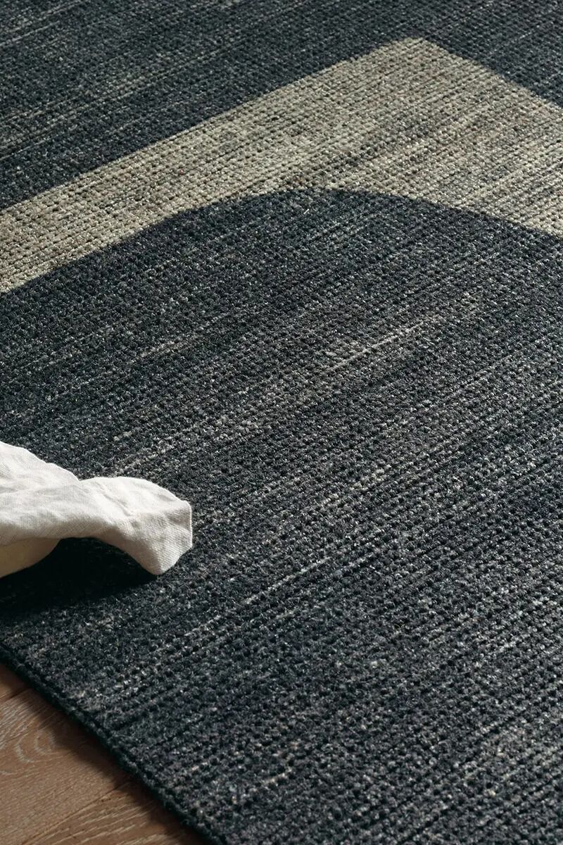 Theo Braith Oatmeal 8'6" x 11'6" Rug image number 5