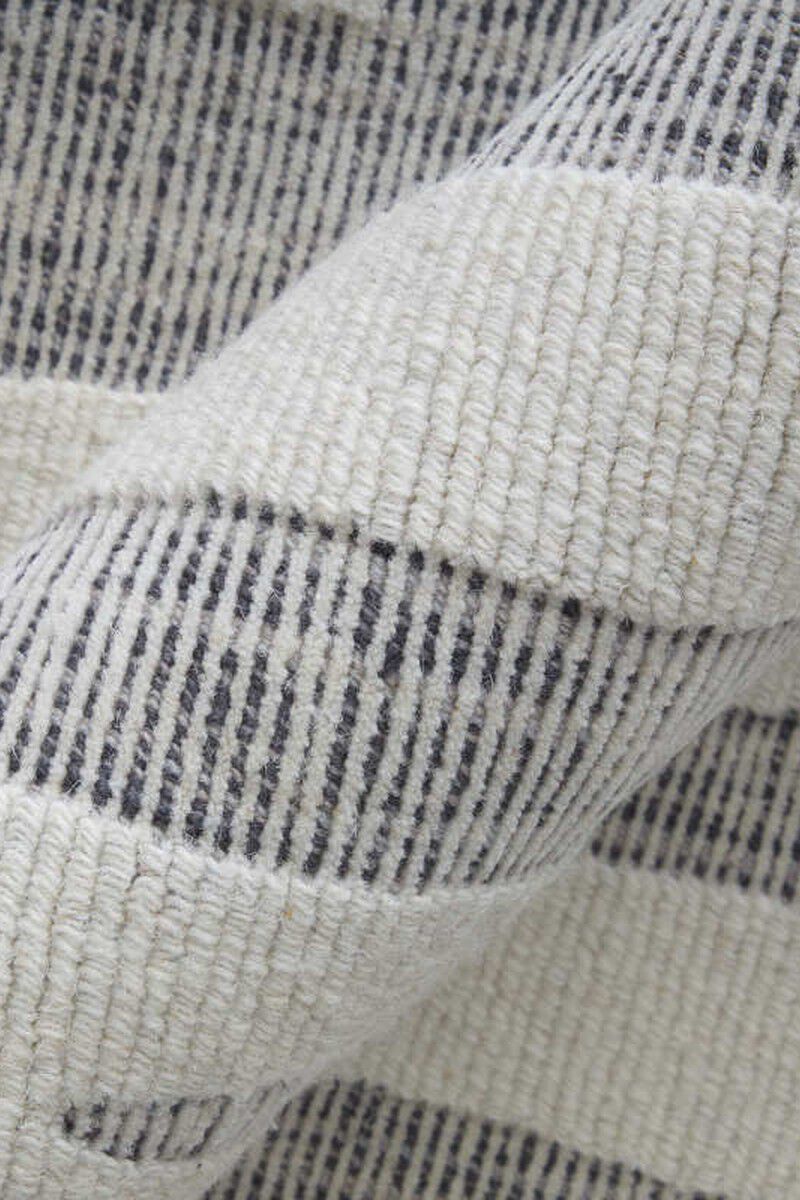 Peconic T8009 Ivory/Black 9' x 12' Rug by Thom Filicia image number 7