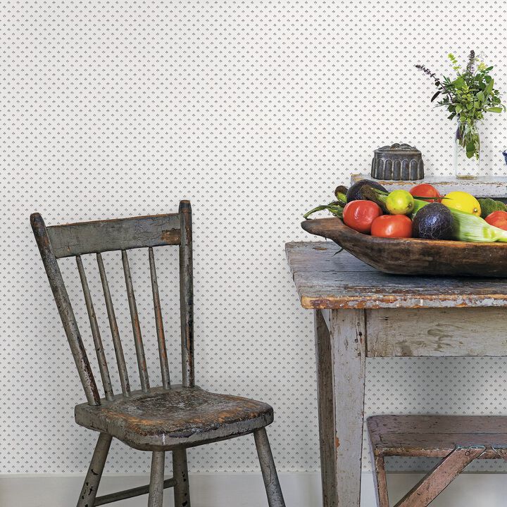 Just Kitchens Tri Leaf Black Wallpaper G45461