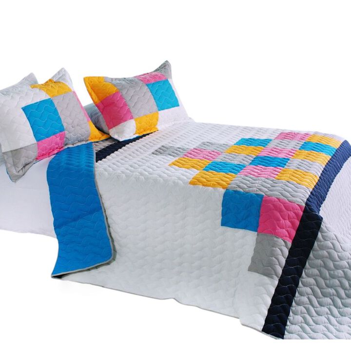 3 Piece Vermicelli Quilted Patchwork Quilt Set Pure Heaven Collection