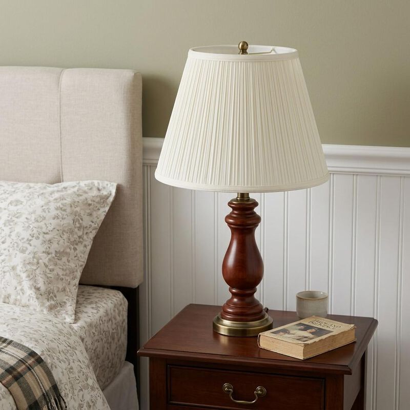 HomeRoots 19" White Empire Slanted Broadcloth Lampshade image number 1