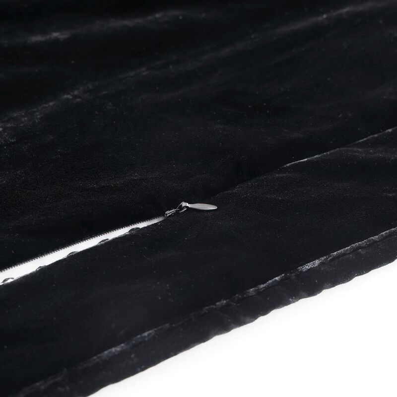 Stella Black King Pintuck Quilt Set image number 3
