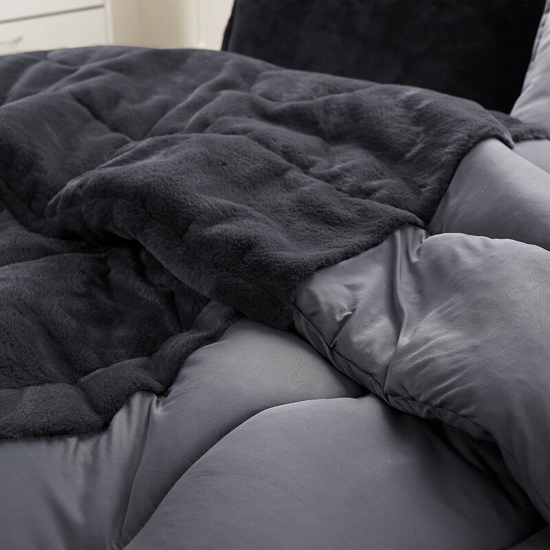 Opposites Attract - Coma Inducer� Oversized Comforter Set