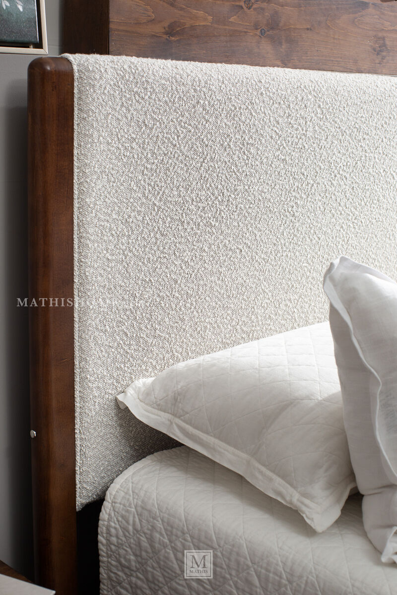 Brisbane King Bed image number 4