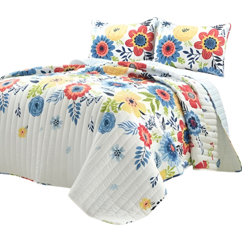 Lightweight Floral Coral 3-Piece Polyester Quilt Set