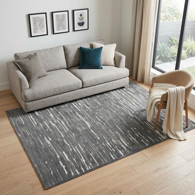 HomeRoots 9' X 12' Gray Geometric Area Rug image number 1