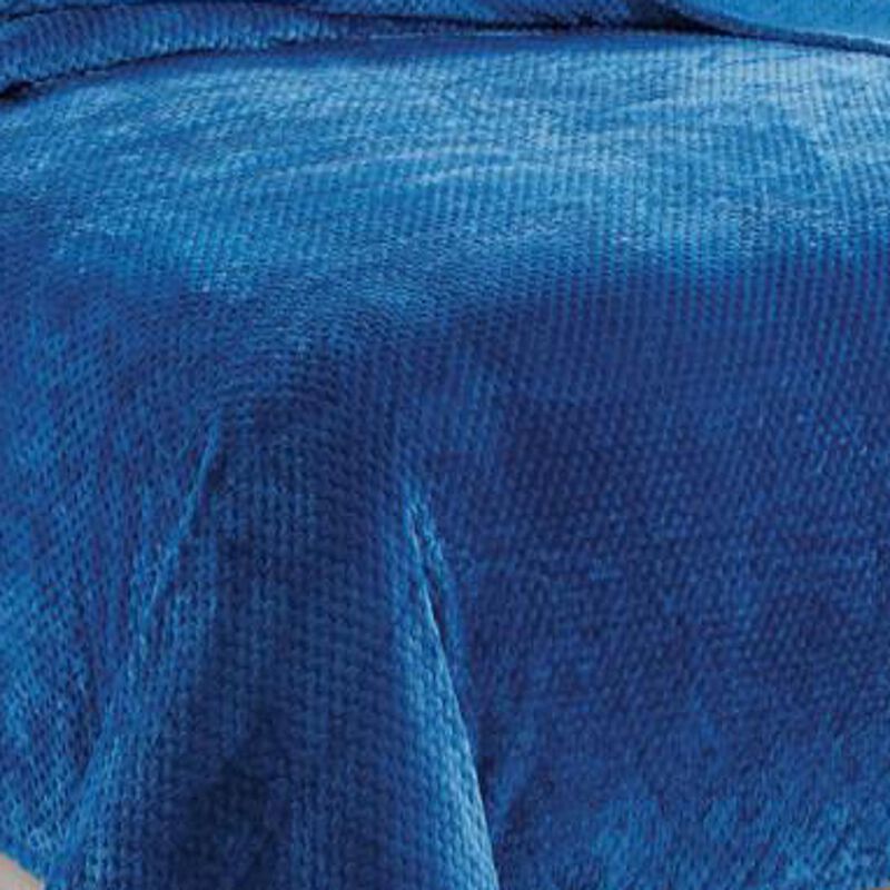 Plazatex Noble House Micro Plush Blanket