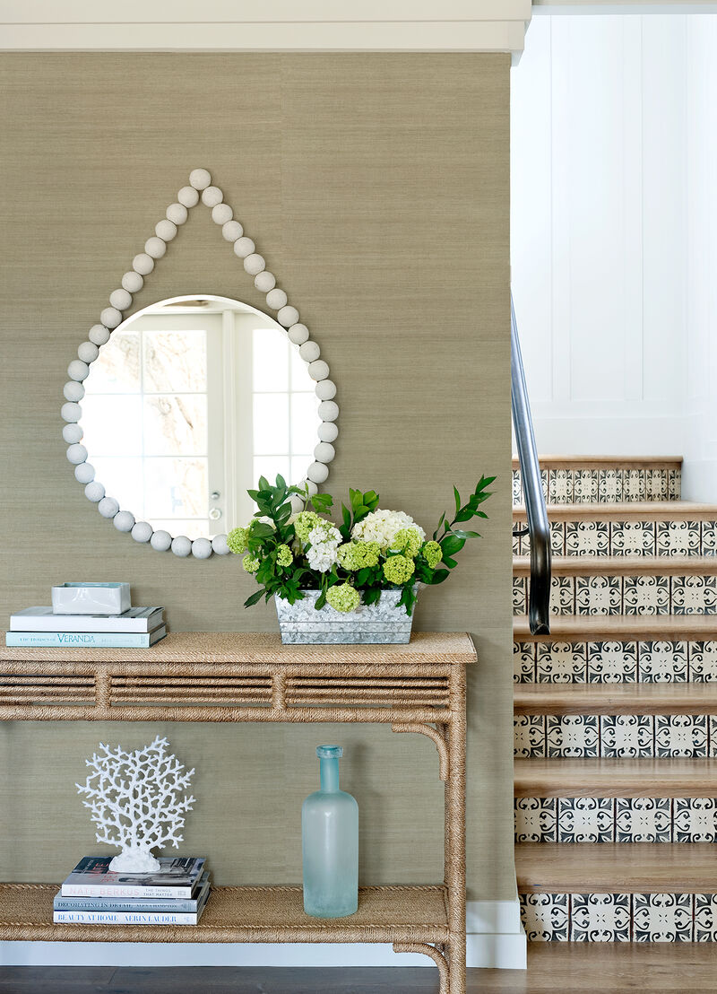 Galan Silver Sisal Grasscloth Wallpaper image number 2