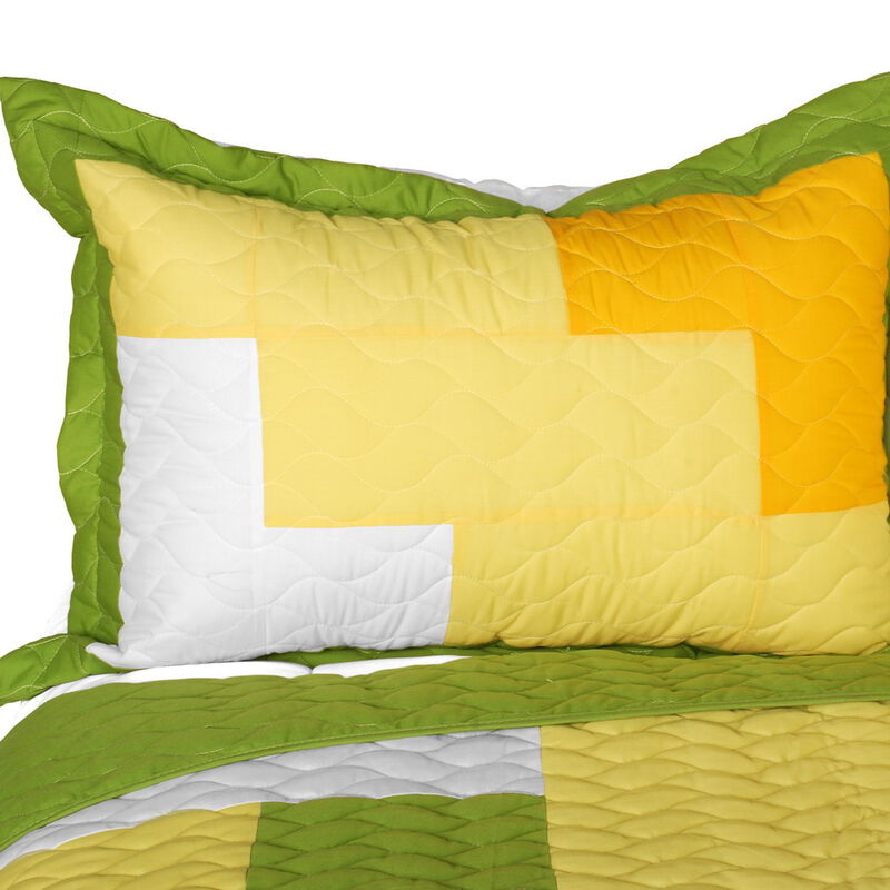 3-Piece Quilted Patchwork Plaid Quilt Set Lightweight Bedding image number 4