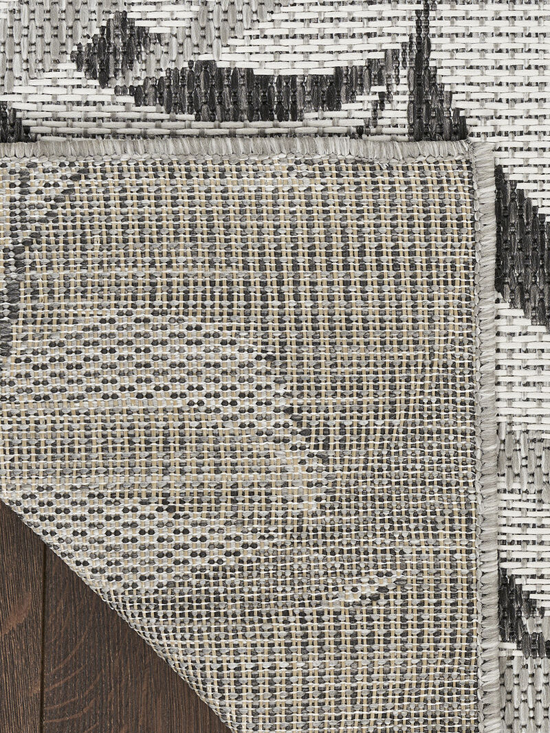 Garden Oasis GOA01 Gray 6' x 9' Rug