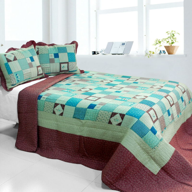 3-Piece Cotton Vermicelli Quilted Printed Quilt Set with Matching Shams image number 0