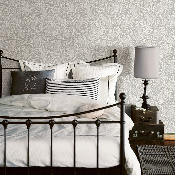 Parliament Grey Owl Wallpaper (Set of 2)