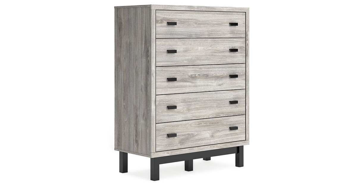 Vessalli Chest of Drawers