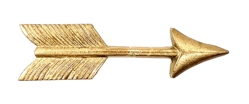 HomeRoots Set of Six Brass Cast Aluminum Arrow Drawer Pull Knobs image number 3