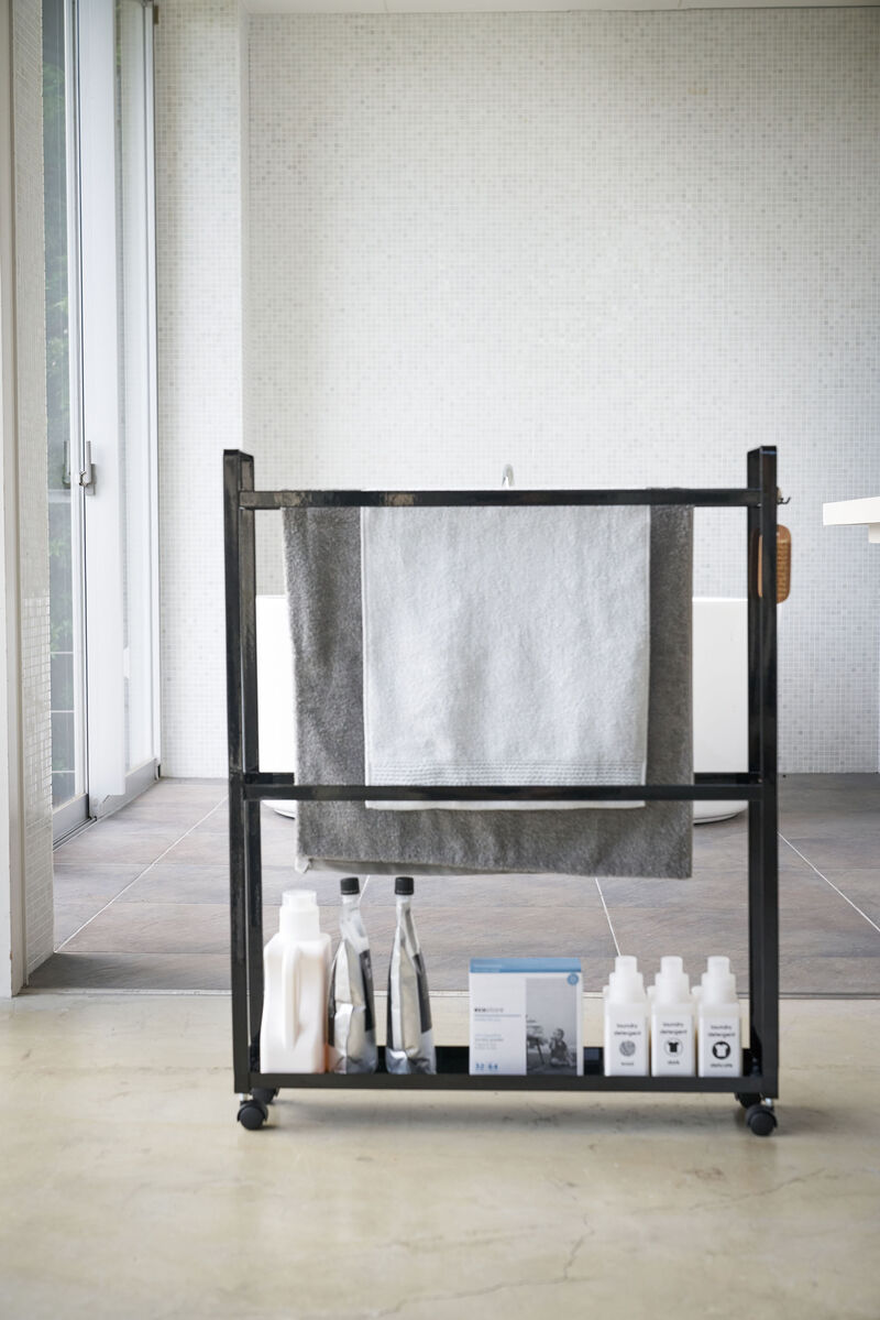 Rolling Towel Rack