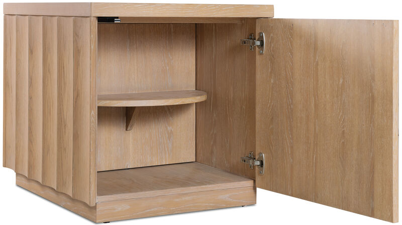 Commerce and Market Willow End Table image number 2