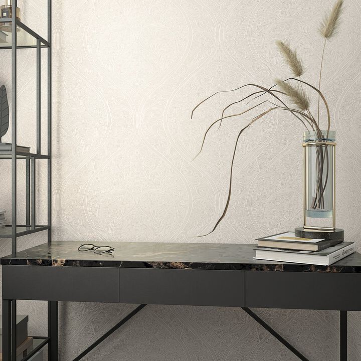 Serene Art Nouveau Beige Wallpaper 32976