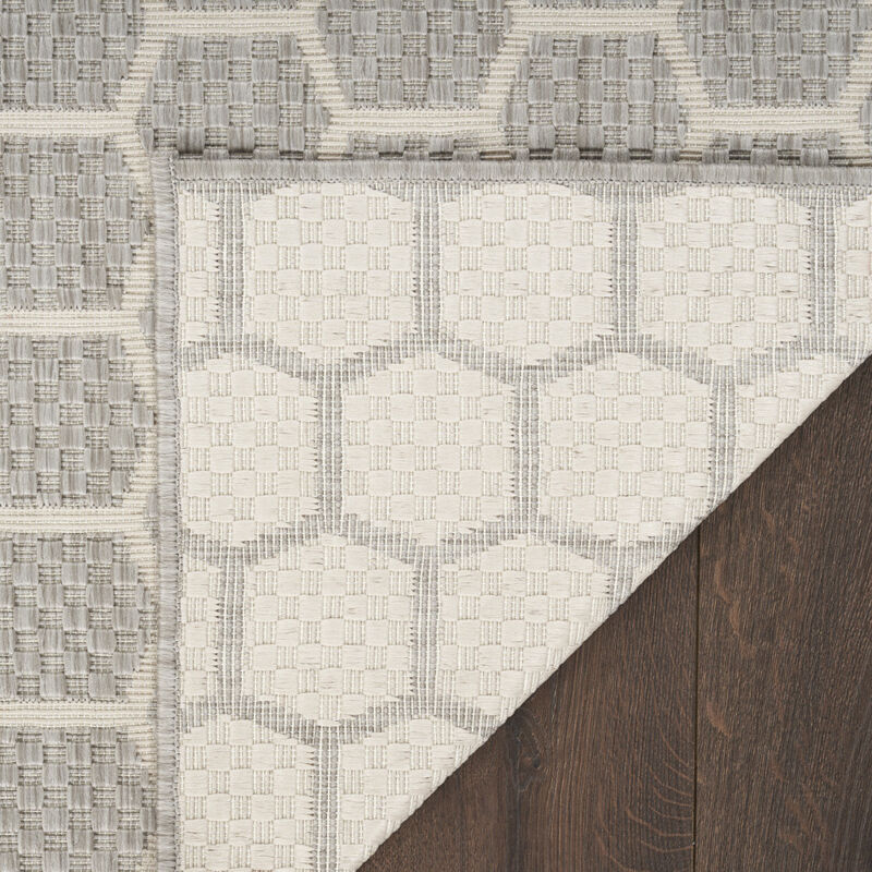 HomeRoots Geometric Indoor Outdoor Area Rug image number 4