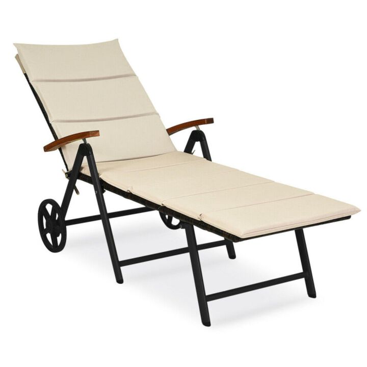 Outdoor Chaise Lounge Chair Rattan Lounger Recliner Chair