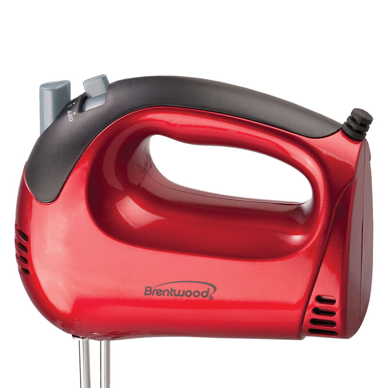 Brentwood 5-Speed Hand Mixer in Red