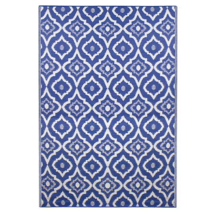 4' x 6' Blue and White Geometric Rectangular Outdoor Area Rug