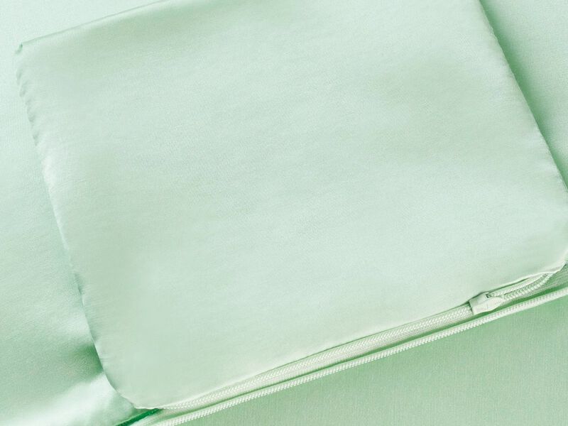 LILYHERB® Antibacterial Mint Silk Pillowcase
