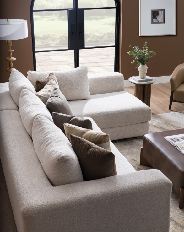 Asher 2-Piece Sectional